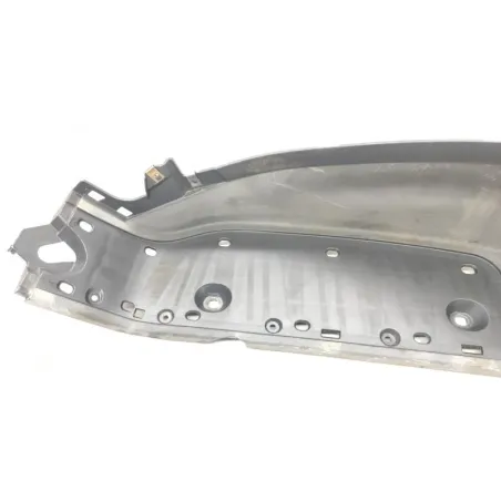 Plancher marche pied gauche PIAGGIO X8 125 2004-2007