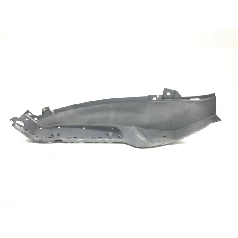 Plancher marche pied gauche PIAGGIO X8 125 2004-2007