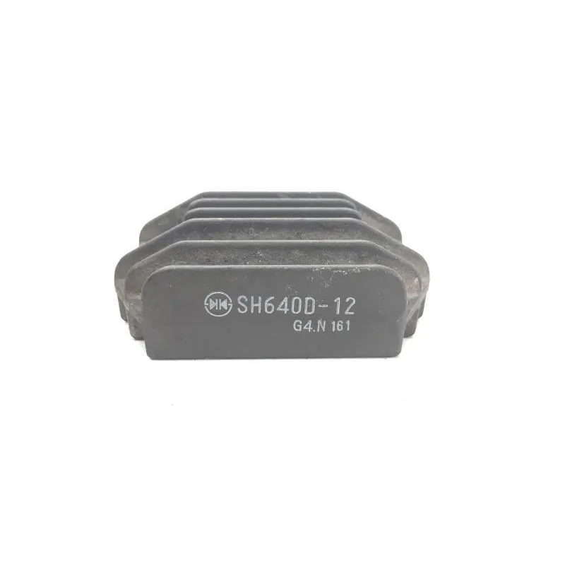 Regulateur charge batterie PIAGGIO X8 125 2004-2007
