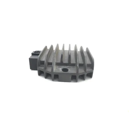 Regulateur charge batterie PIAGGIO X8 125 2004-2007