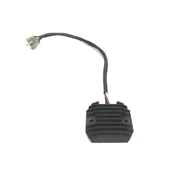 Regulateur charge batterie YAMAHA FZS 600 1998-2001 FAZER
