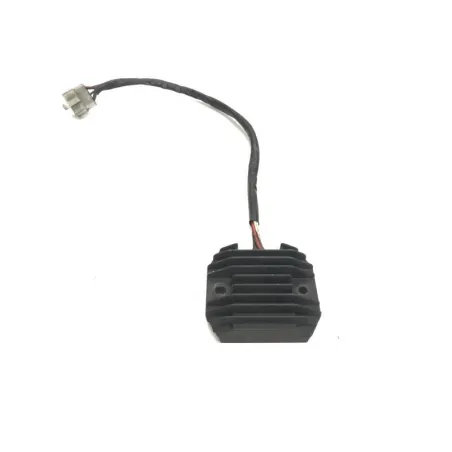 Regulateur charge batterie YAMAHA FZS 600 1998-2001 FAZER