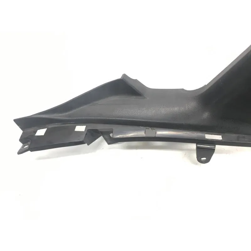 Cache carenage sous selle droit YAMAHA XP 500 2001-2007 TMAX