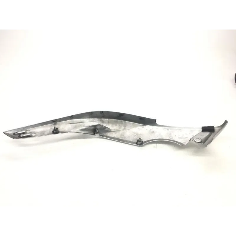 Cache lateral droit YAMAHA XP 500 2001-2007 TMAX