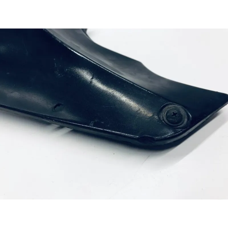 Cache interieur carenage droit SUZUKI DR 800 S 1991-1997