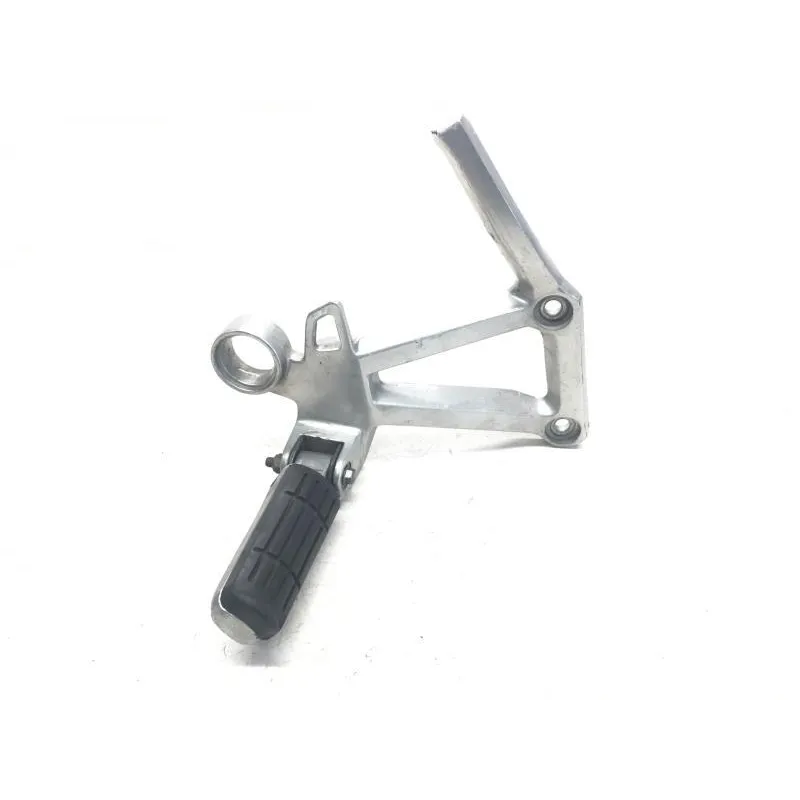 Platine et repose pieds arriere droit YAMAHA FZS 600 2002-2003 FAZER