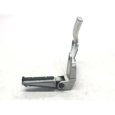 Platine et repose pieds arriere gauche YAMAHA FZS 600 2002-2003 FAZER