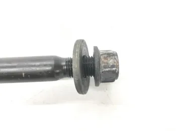 Axe de roue arriere YAMAHA XP 500 2001-2003 TMAX