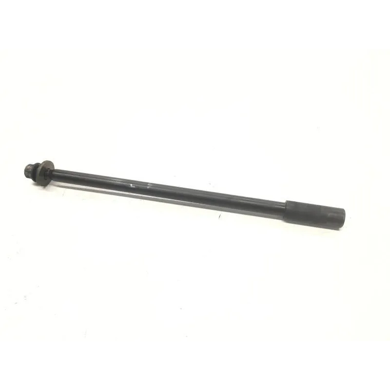Axe de roue arriere YAMAHA XP 500 2001-2003 TMAX