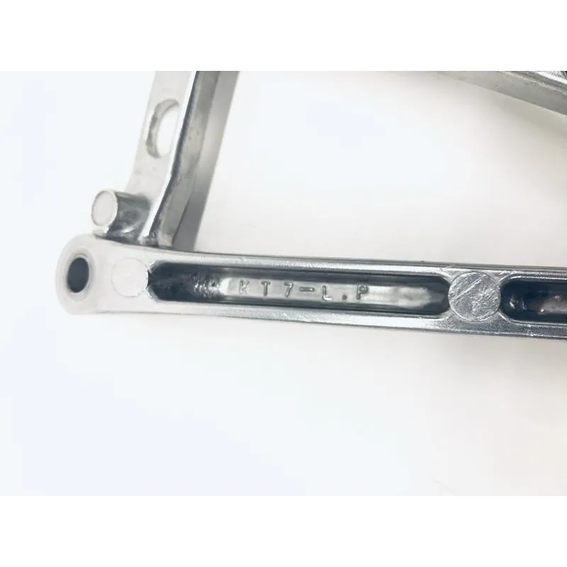 Platine arriere gauche HONDA CBR 250 R 1987