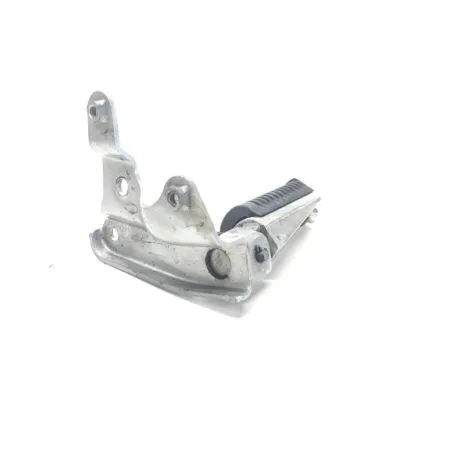 Platine et repose pieds arriere droit YAMAHA XP 500 2001-2003 TMAX