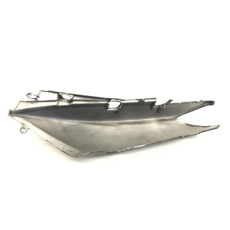 Cache carenage coque arriere droit YAMAHA XP 500 2001-2007 TMAX