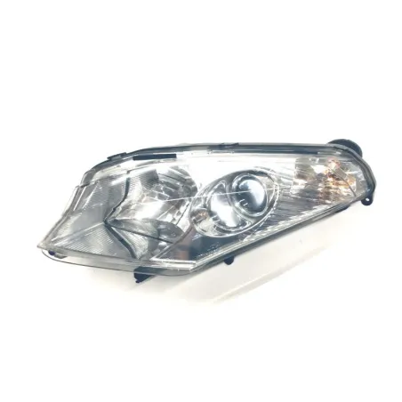 Optique avant droit (feux)(phare) PEUGEOT SATELIS 125 2006-2011