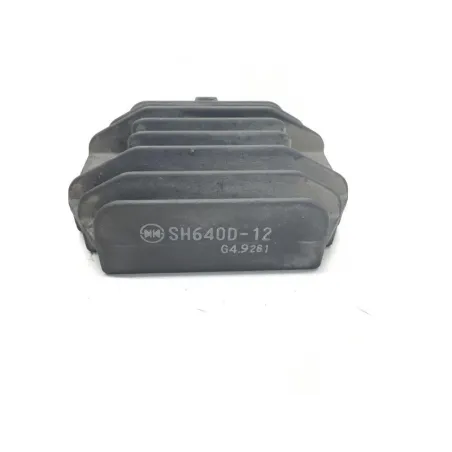 Regulateur charge batterie PIAGGIO X8 125 2004-2007