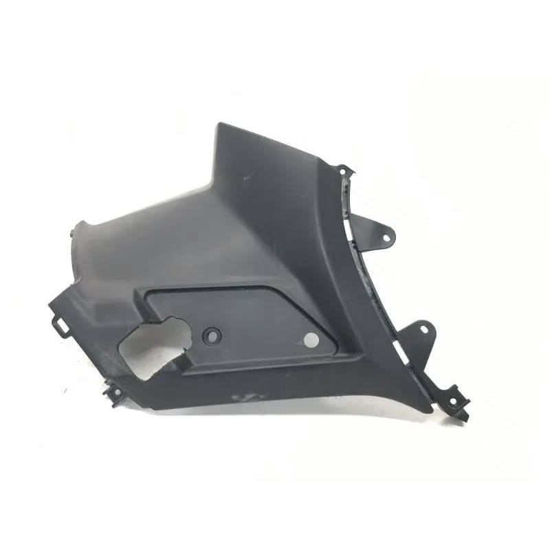 Cache carenage sous selle gauche PEUGEOT KISBEE 50 2018-2020 2T