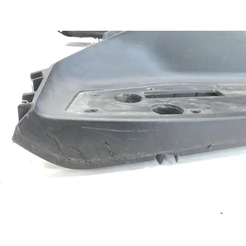 Plancher marche pied YAMAHA YPR 125 2014-2017 XMAX