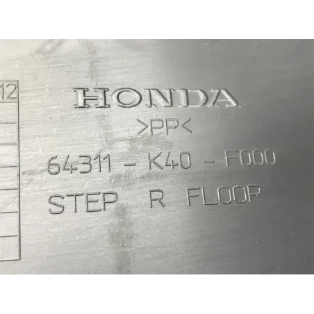 Plancher marche pied droit HONDA NSS 125 2017-2018 FORZA