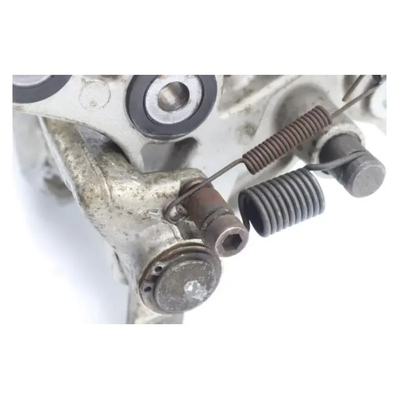 Platine avant droite SUZUKI GSXR 1300 HAYABUSA 2008 - 2010