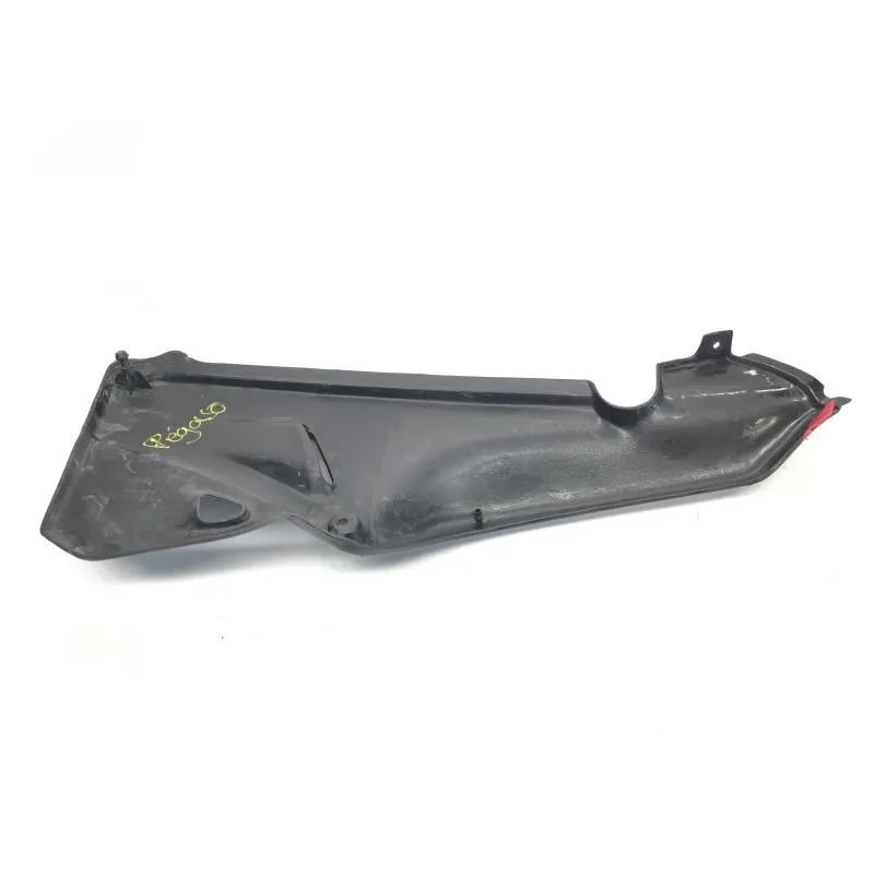 Cache carenage sous selle droit APRILIA PEGASO 650 1992-1996