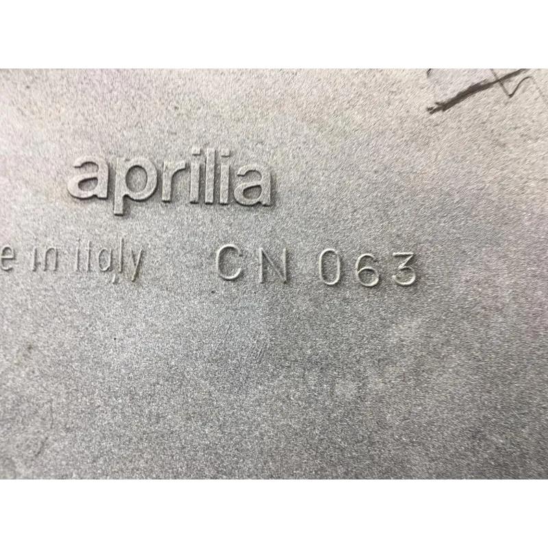 Demi sabot droit APRILIA AF1 125 1988 PROJECT 108
