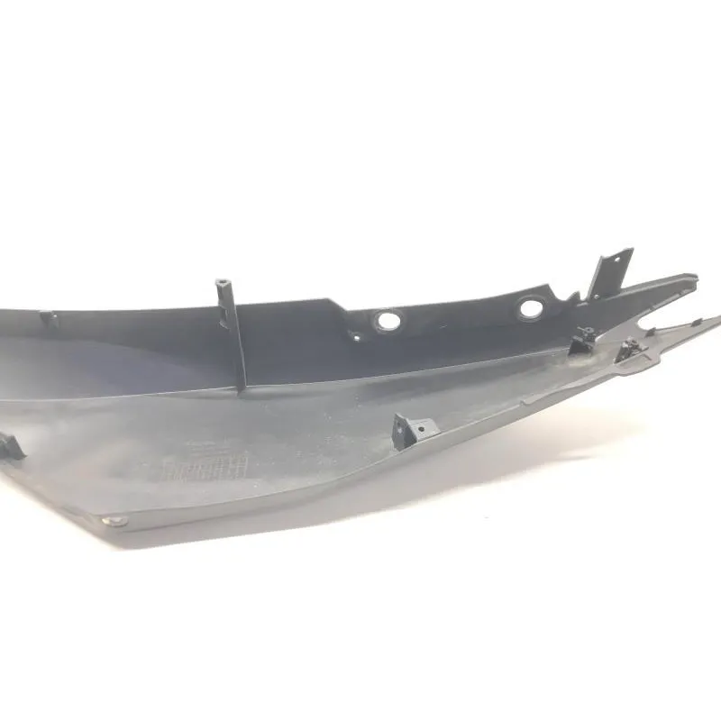 Cache carenage coque arriere droit HONDA NSS 125 2019-2020 FORZA