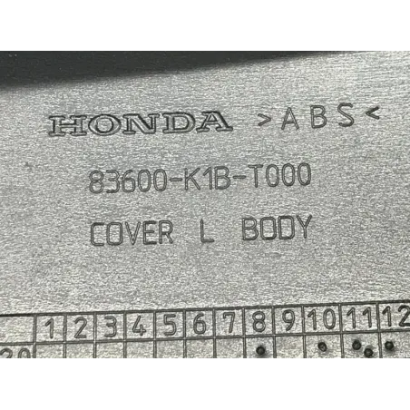 Cache carenage coque arriere gauche HONDA NSS 350 2021-2024 FORZA