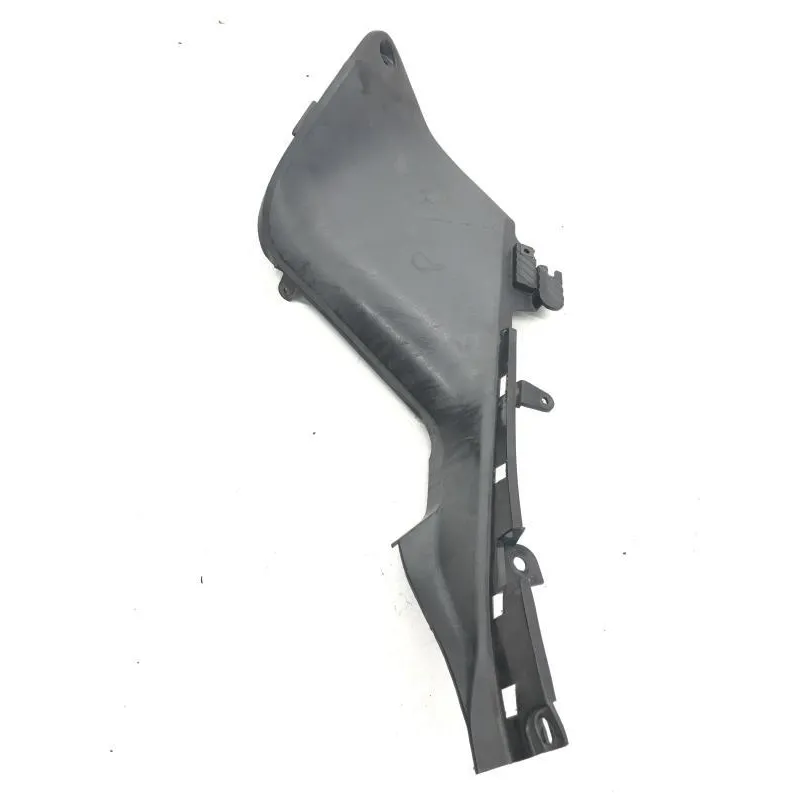Cache lateral droit YAMAHA XP 500 2001-2003 TMAX