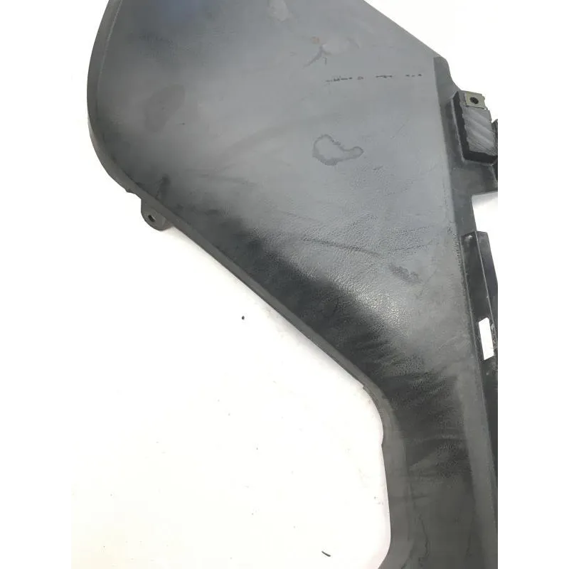 Cache lateral droit YAMAHA XP 500 2001-2003 TMAX