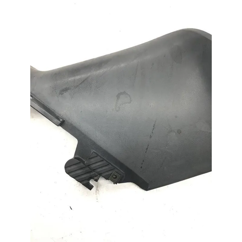 Cache lateral droit YAMAHA XP 500 2001-2003 TMAX