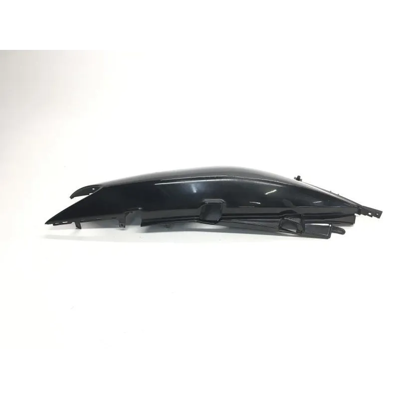Cache carenage coque arriere gauche YAMAHA XP 500 2001-2003 TMAX