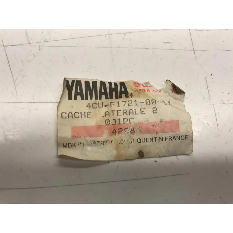 Cache flanc de carenage gauche YAMAHA YE 50 1992-1996 EVOLIS