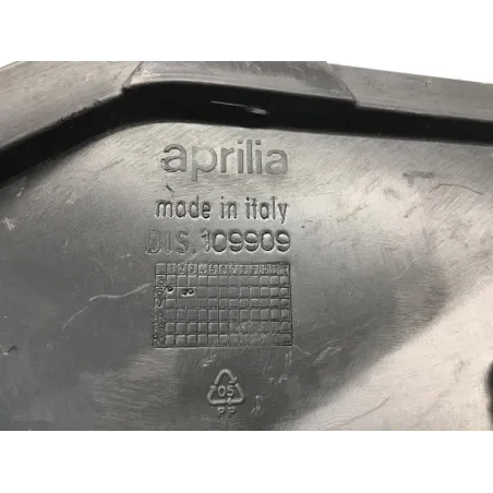 Cache carenage sous selle gauche APRILIA RS 125 2006-2010
