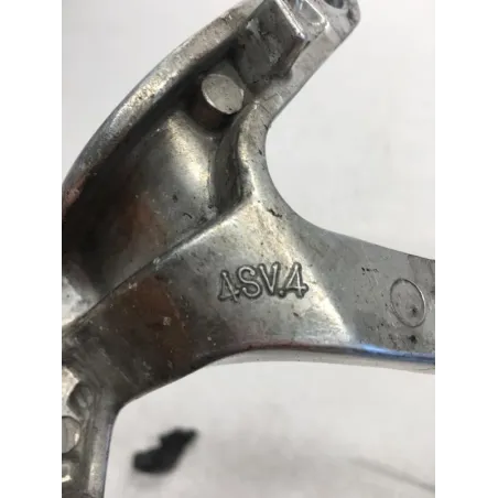 Platine et repose pieds arriere gauche YAMAHA YZF 1000 R 1996-2001 THUNDERACE