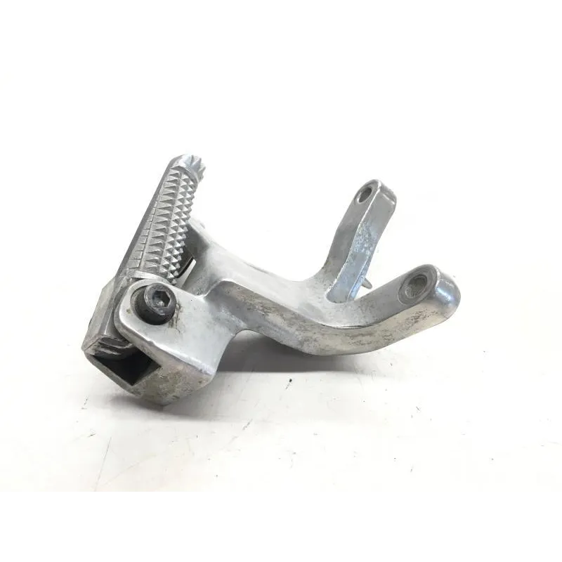 Platine et repose pieds arriere droit YAMAHA YZF 1000 R 1996-2001 THUNDERACE