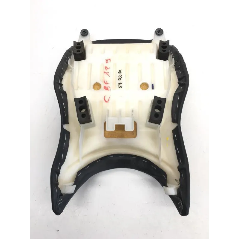 Selle conducteur HONDA CBF 125 2009-2014