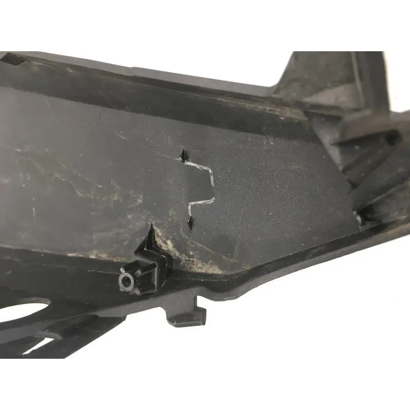 Cache carenage coque arriere gauche HONDA NSS 125 2015-2017 FORZA