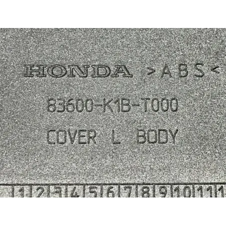 Cache carenage coque arriere gauche HONDA NSS 125 2021-2022 FORZA