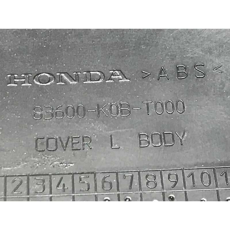 Cache carenage coque arriere gauche HONDA NSS 125 2019-2020 FORZA