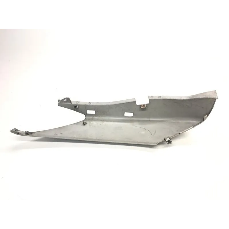 Cache carenage coque arriere gauche YAMAHA YPR 125 2006-2009 XMAX