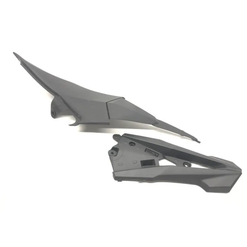 Cache carenage sous selle gauche KAWASAKI Z 800 2013-2016