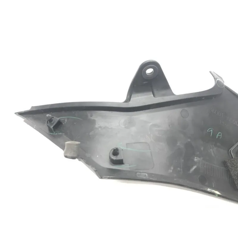 Cache carenage sous selle gauche KAWASAKI Z 800 2013-2016