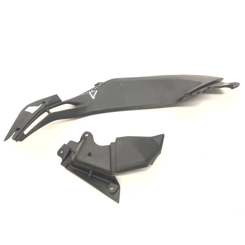 Cache lateral gauche KAWASAKI Z 800 2013-2016