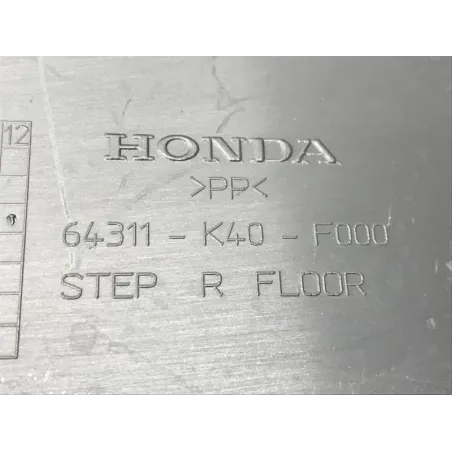 Plancher marche pied droit HONDA NSS 125 2017-2018 FORZA