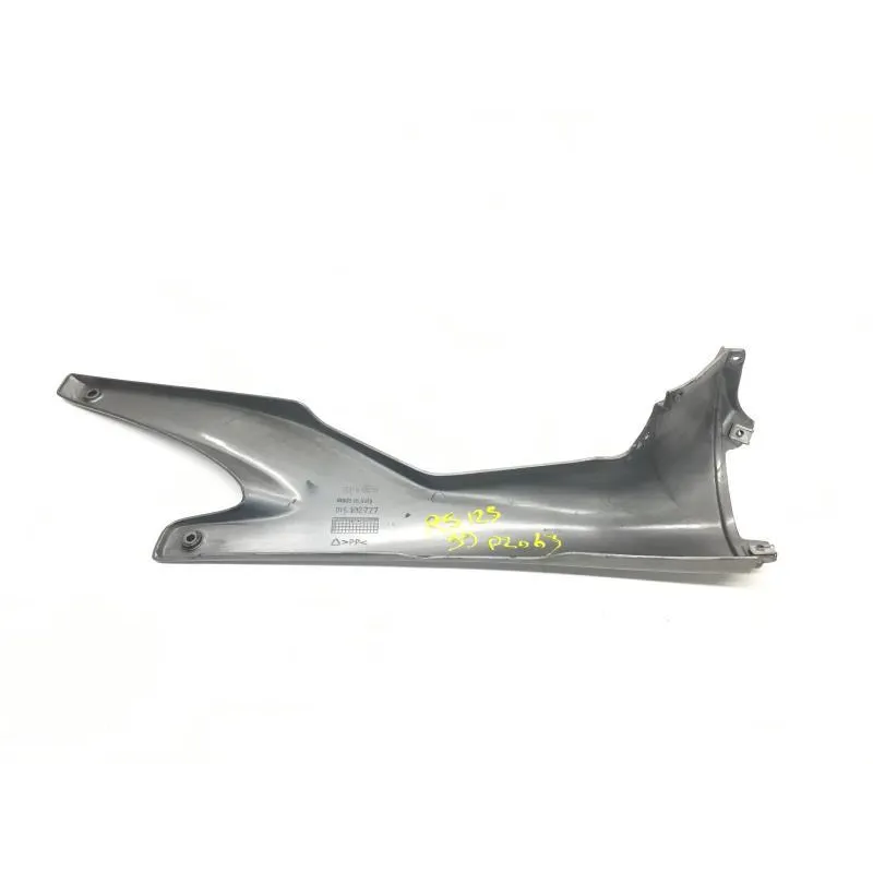 Cache carenage sous selle droit APRILIA RS 125 1999-2005