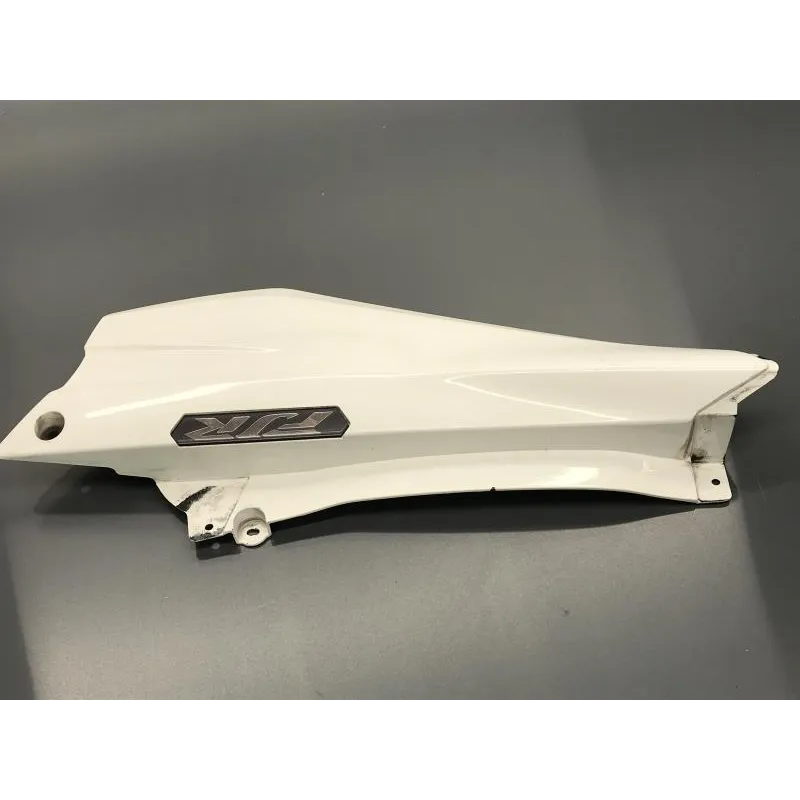Cache carenage sous selle droit YAMAHA FJR 1300 2006-2012
