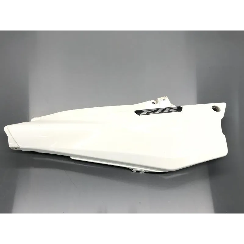 Cache carenage sous selle droit YAMAHA FJR 1300 2006-2012