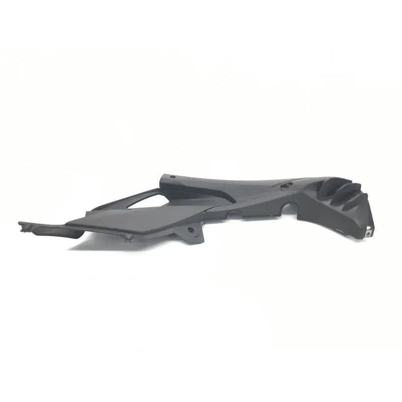 Cache carenage sous selle droit APRILIA RS 125 2006-2010