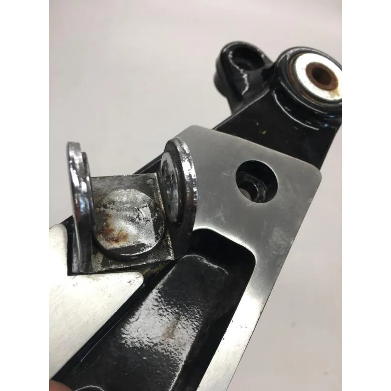 Platine arriere gauche YAMAHA VMAX 1200 1985-1992 U.S FULL