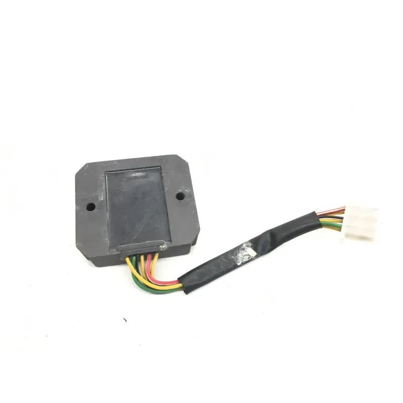 Regulateur charge batterie HONDA FES 125 2003-2006 PANTHEON