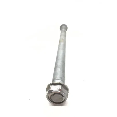 Axe de roue arriere HONDA CB 650 R 2019-2020